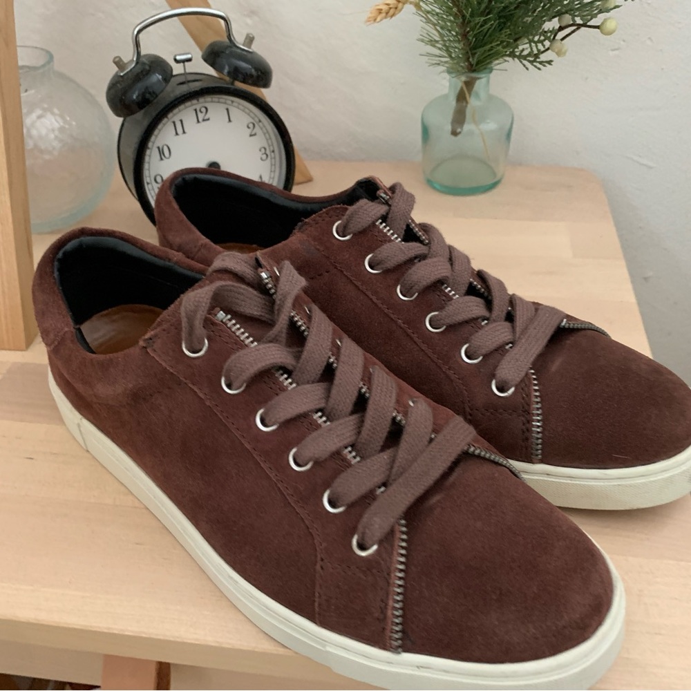 In Perfect Condition. Only Tried On Once. - image 1